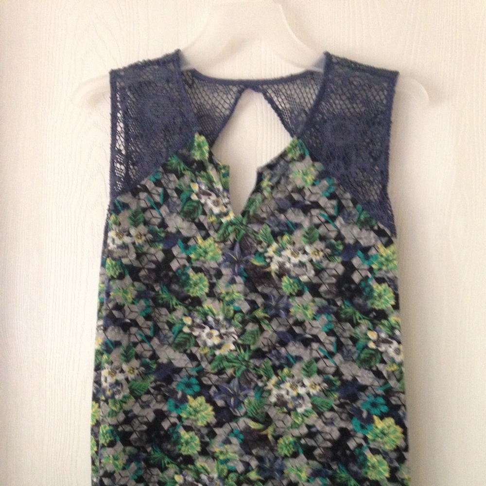 Light blouse blue green floral